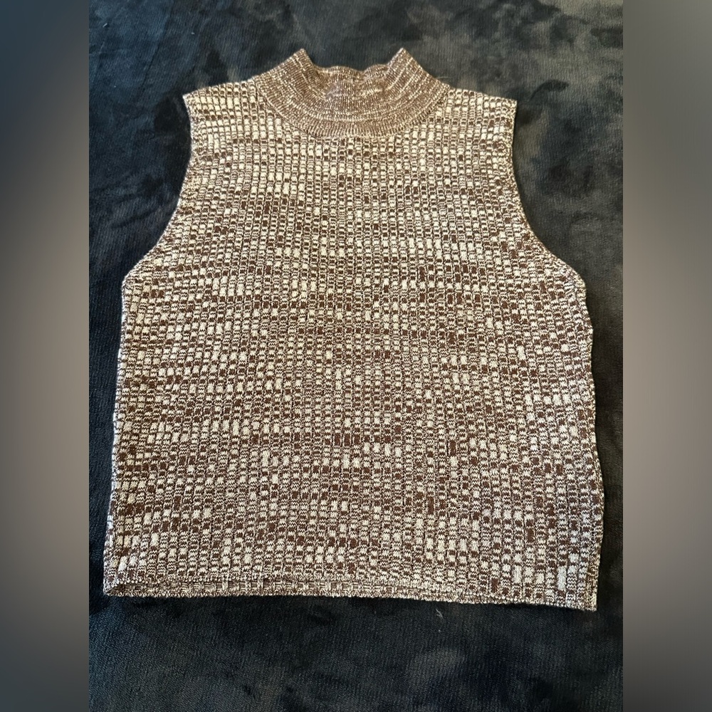 FOREVER 21 mock neck tank top
